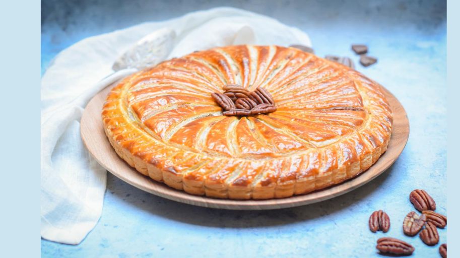 [251223_9507] DELICES DES SENS - Galette noix de pécan (Galette noix de pécan (10 parts))